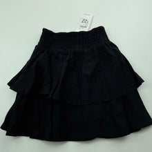Load image into Gallery viewer, Girls Target, tiered viscose / linen skirt, elasticated, L: 31cm, NEW, size 7,  