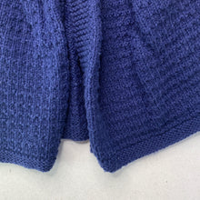Load image into Gallery viewer, Girls navy, hand made knitted cardigan, armpit to armpit: 24cm, GUC, size 000-00,  