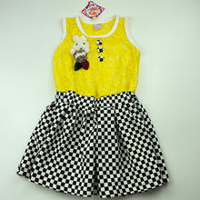 Load image into Gallery viewer, Girls I lIke Pink, spliced check / floral lace party dress, NEW, size 3, L: 50cm