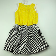 Load image into Gallery viewer, Girls I lIke Pink, spliced check / floral lace party dress, NEW, size 3, L: 50cm