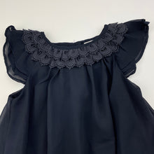 Load image into Gallery viewer, Girls MAX STUDIO, lined navy lightweight top, GUC, size 3,  