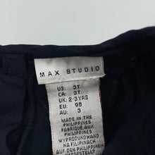 Load image into Gallery viewer, Girls MAX STUDIO, lined navy lightweight top, GUC, size 3,  