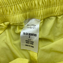 Load image into Gallery viewer, Girls Tiny Little Wonders, lightweight cotton shorts, elasticated, EUC, size 2,  