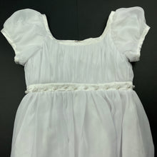 Load image into Gallery viewer, Girls white, lined party / formal dress, no labels, armpit to armpit: 28cm, tiny mark on back, FUC, size 4, L: 70cm