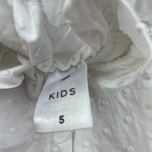Load image into Gallery viewer, Girls Target, lined embroidered cotton summer dress, FUC, size 5, L: 62cm