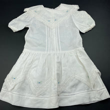 Load image into Gallery viewer, Girls white, embroidered cotton &amp; lace party dress, no size, armpit to armpit: 33cm, FUC, size 5-6, L: 59cm