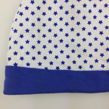 Load image into Gallery viewer, Boys Target, soft stretchy star print hat, EUC, size 000