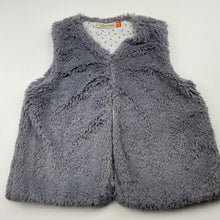 Load image into Gallery viewer, Girls Lily &amp; Dan, cotton lined faux fur vest / jacket, EUC, size 5,  