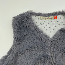 Load image into Gallery viewer, Girls Lily &amp; Dan, cotton lined faux fur vest / jacket, EUC, size 5,  
