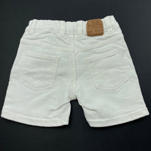 Load image into Gallery viewer, unisex Zara, white stretch denim shorts, adjustable, EUC, size 0,  