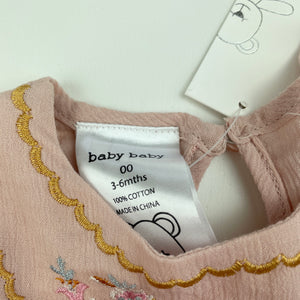 Girls Baby Baby, embroidered lightweight crinkle cotton romper, NEW, size 00,  