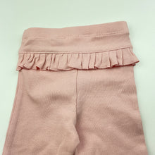 Load image into Gallery viewer, Girls H&amp;M, ribbed organic cotton blend ruffle leggings / bottoms, EUC, size 00,  