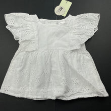 Load image into Gallery viewer, Girls Target, lined broderie cotton top, NEW, size 00,  