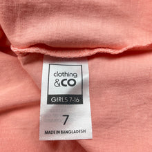 Load image into Gallery viewer, Girls Clothing &amp; Co, cotton t-shirt / top, Dreamcatcher, EUC, size 7,  