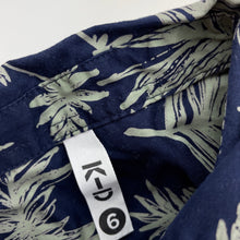 Load image into Gallery viewer, Boys KID, lightweight organic cotton short sleeve shirt, EUC, size 6,  