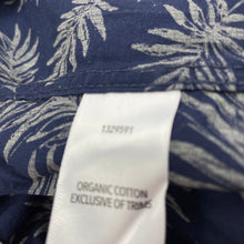 Load image into Gallery viewer, Boys KID, lightweight organic cotton short sleeve shirt, EUC, size 6,  