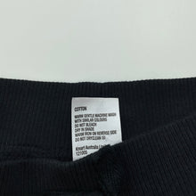 Load image into Gallery viewer, Girls H&amp;T, lightweight cotton shorts, elasticated, EUC, size 4,  