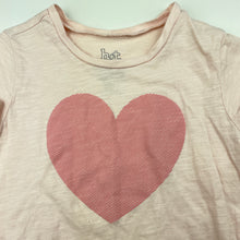 Load image into Gallery viewer, Girls H&amp;T, pink cotton t-shirt / top, heart, GUC, size 2,  