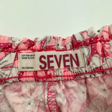Load image into Gallery viewer, Girls Cotton On, lightweight floral cotton shorts, elasticated, FUC, size 7,  