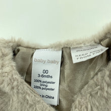 Load image into Gallery viewer, Girls Baby Baby, soft feel faux fur vest, EUC, size 00,  