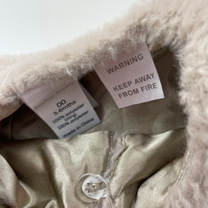 Girls Baby Baby, soft feel faux fur vest, EUC, size 00,  
