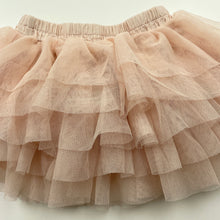 Load image into Gallery viewer, Girls Kids &amp; Co, cotton lined tiered tulle skirt, elasticated, GUC, size 00,  