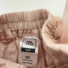 Load image into Gallery viewer, Girls Kids &amp; Co, cotton lined tiered tulle skirt, elasticated, GUC, size 00,  