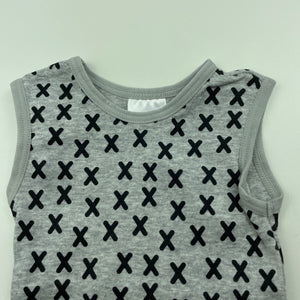 unisex Target, grey cotton singlet top, EUC, size 0000,  