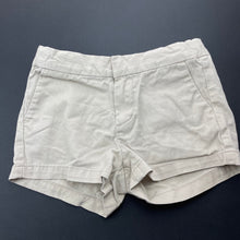 Load image into Gallery viewer, Girls Uniqlo, cotton shorts, adjustable, GUC, size 6,  