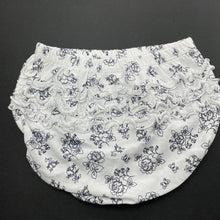 Load image into Gallery viewer, Girls Baby Charlie &amp; Me, navy &amp; white floral cotton bloomers / nappy cover, FUC, size 1,  