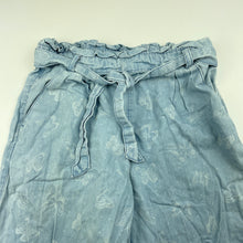 Load image into Gallery viewer, Girls Target, chabray cotton pants, elasticated, Inside leg: 35cm, FUC, size 6,  