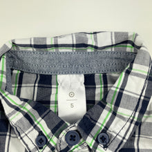 Load image into Gallery viewer, Boys Target, checked cotton short sleeve shirt, EUC, size 5,  