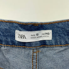 Load image into Gallery viewer, Girls Zara, blue stretch denim shorts, adjustable, EUC, size 10,  