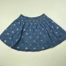 Load image into Gallery viewer, Girls Kids &amp; Co, chambray cotton skirt, elasticated, L: 27cm, FUC, size 5,  