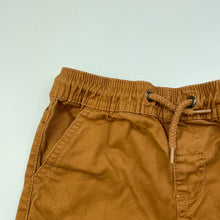 Load image into Gallery viewer, Boys KID, stretch cotton shorts, elasticated, EUC, size 4,  