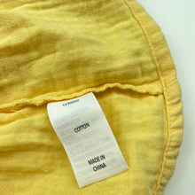 Load image into Gallery viewer, Girls KID, yellow crinkle cotton skirt, elasticated, L: 31cm, GUC, size 5,  