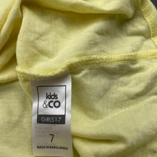 Load image into Gallery viewer, Girls Kids &amp; Co, yellow cotton singlet / tank top, EUC, size 7,  