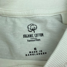 Load image into Gallery viewer, Girls Favourites, organic cotton t-shirt / top, EUC, size 6,  
