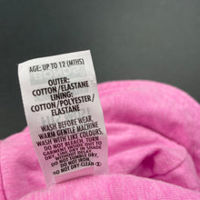 Load image into Gallery viewer, Girls Bonds, reversible pink / floral hat, EUC, size 00-0,  