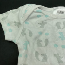 Load image into Gallery viewer, unisex Baby Baby, cotton bodysuit / romper, GUC, size 000,  