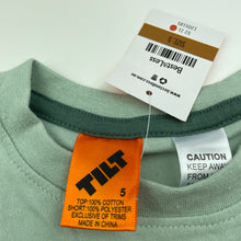 Load image into Gallery viewer, Boys Tilt, pyjama t-shirt / top, safari, NEW, size 5,  