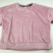 Load image into Gallery viewer, Girls EVERLAST, soft feel pink velour sweater / jumper, EUC, size 10,  
