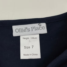 Load image into Gallery viewer, Girls Ollie&#39;s Place, navy long sleeve top, flip sequin heart, EUC, size 7,  