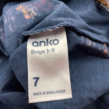 Load image into Gallery viewer, Boys Anko, navy cotton Christmas t-shirt / top, EUC, size 7,  