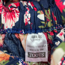 Load image into Gallery viewer, Girls TOOTS, floral cotton suspender skirt, elasticated, EUC, size 000,  