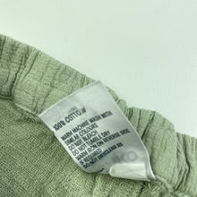 Load image into Gallery viewer, Girls Anko, sage crinkle cotton shorts, elasticated, GUC, size 00,  