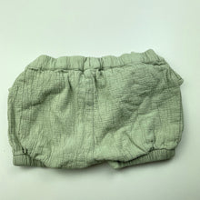 Load image into Gallery viewer, Girls Anko, sage crinkle cotton shorts, elasticated, GUC, size 00,  