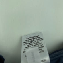 Load image into Gallery viewer, Boys Target, stretchy organic cotton blend t-shirt, EUC, size 0,  