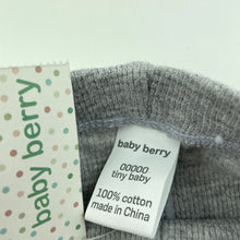 Load image into Gallery viewer, unisex Baby Berry, waffle cotton footed leggings / bottoms, NEW, size 00000,  