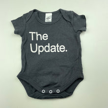 Load image into Gallery viewer, unisex Baby Berry, grey cotton bodysuit / romper, GUC, size 00,  